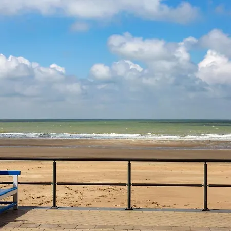 Duplex Near The Center * ミデルケルケ